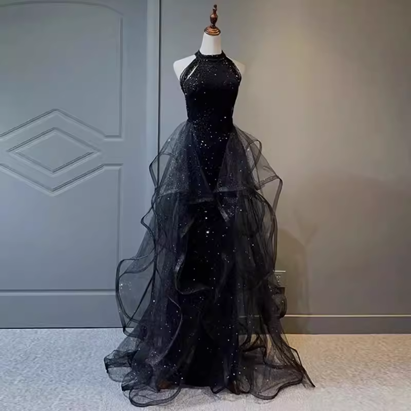 Vintage A line Halter Black Party Dresses Sequin Prom Dresses P946