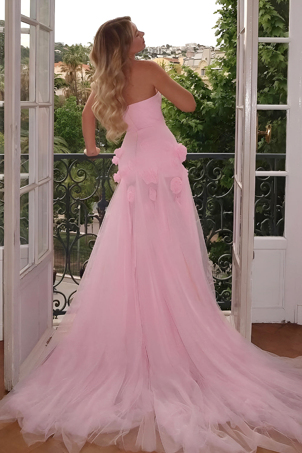 Romantic Pink Mermaid Prom Dress with Sweetheart Bodice 3D Flowers and Thigh Slit