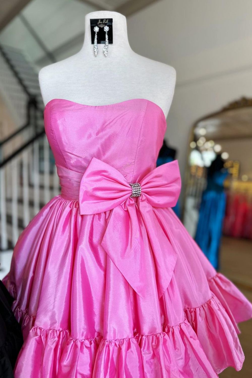 Simple Pink A-Line Strapless Homecoming Dress with Satin Fabric and Bowknot Detail