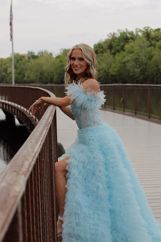Sky Blue Princess Slit Evening Dress Feathers Straps Tulle Beaded Tiered Long Prom Dress SH1051