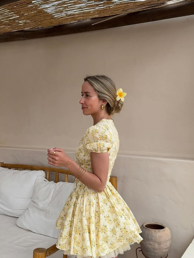 Princess A Line V Neck Print Flower Yellow Tulle Satin Short Homecoming Dress SH2127