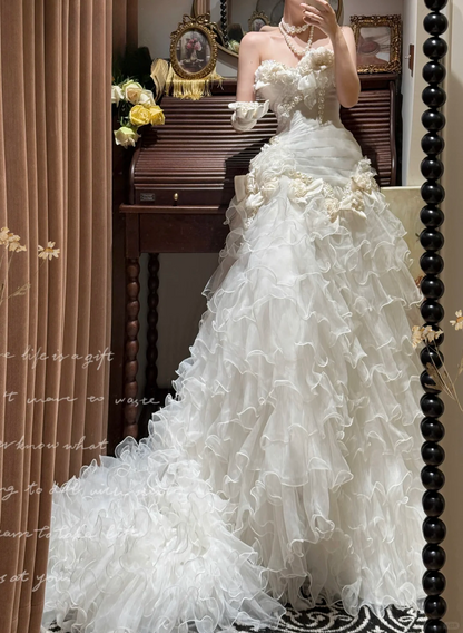 Vintage-Inspired Strapless 3D Floral Ruffled Tulle Dramatic Train Wedding Dress TP5330
