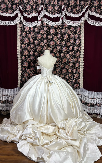 Enchanting Princess Satin & Tulle Strapless Oversized Bows Wedding Dress TP5342