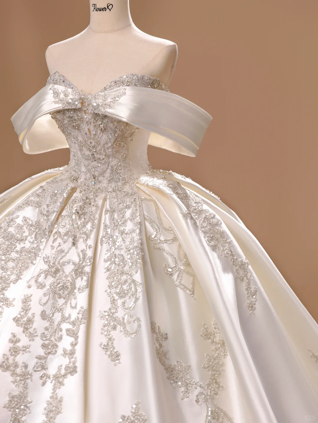 Princess Wedding Dress Ball Gown Off The Shoulder Satin Lace Short Sleeves Wedding Dresses Bridal Gowns DH2803