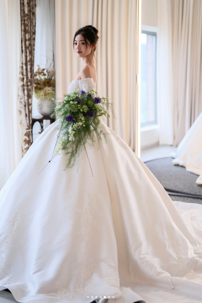 Timeless Off-the-shoulder A-Line Simple Wedding Dresses Satin White Bridal Gowns Long Sleeve Bridal Dresses DP3250