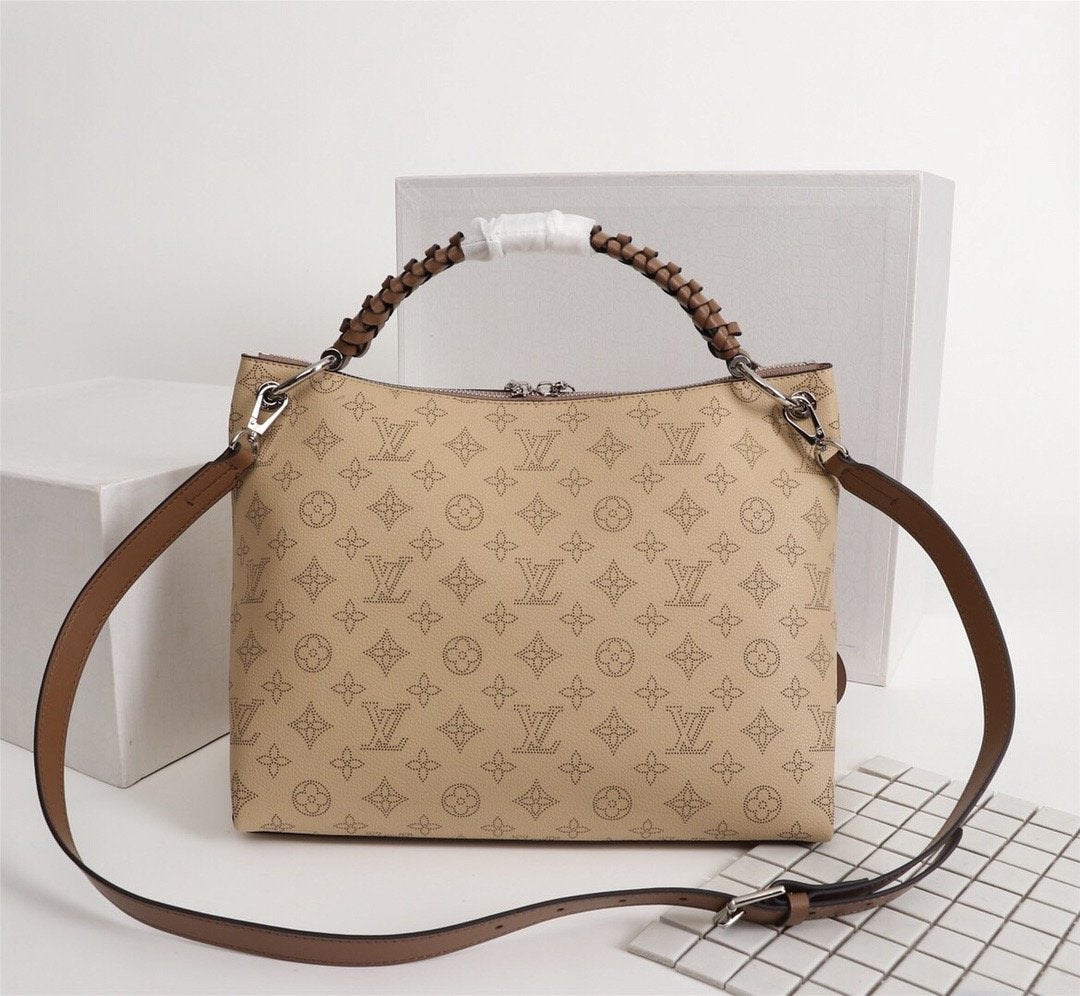 LV Louis Vuitton Beaubourg Hobo