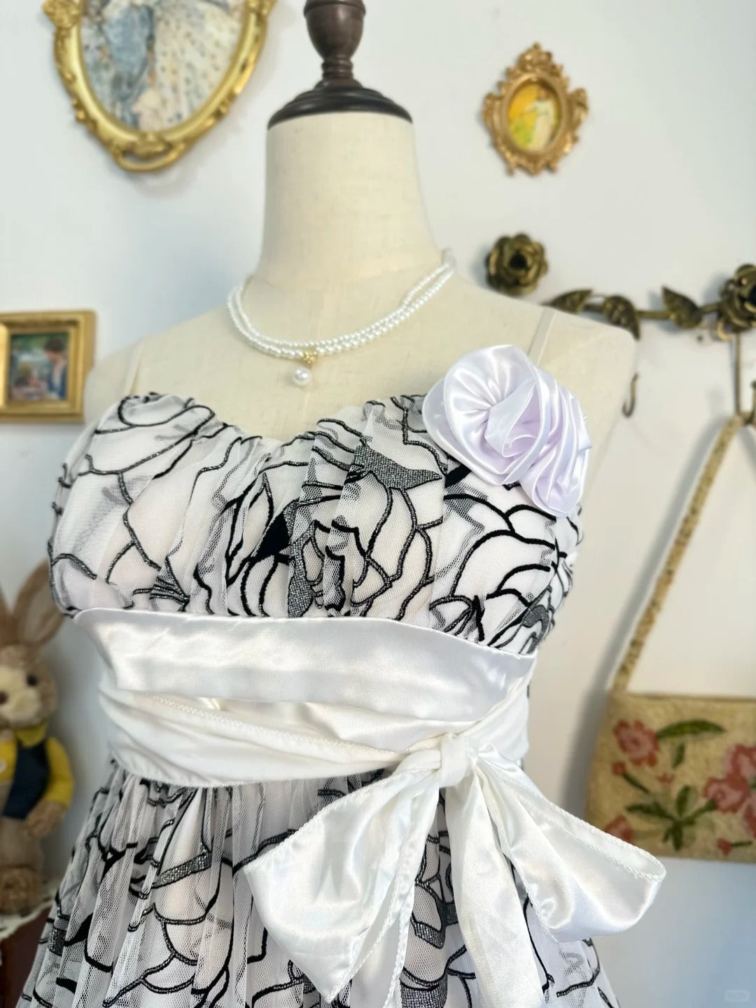 amakanas-Black and white floral vintage short chiffon homecoming dress birthday dress gh5206
