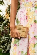 Hollow Out Wicker Acrylic Clutch Bag - Image 2